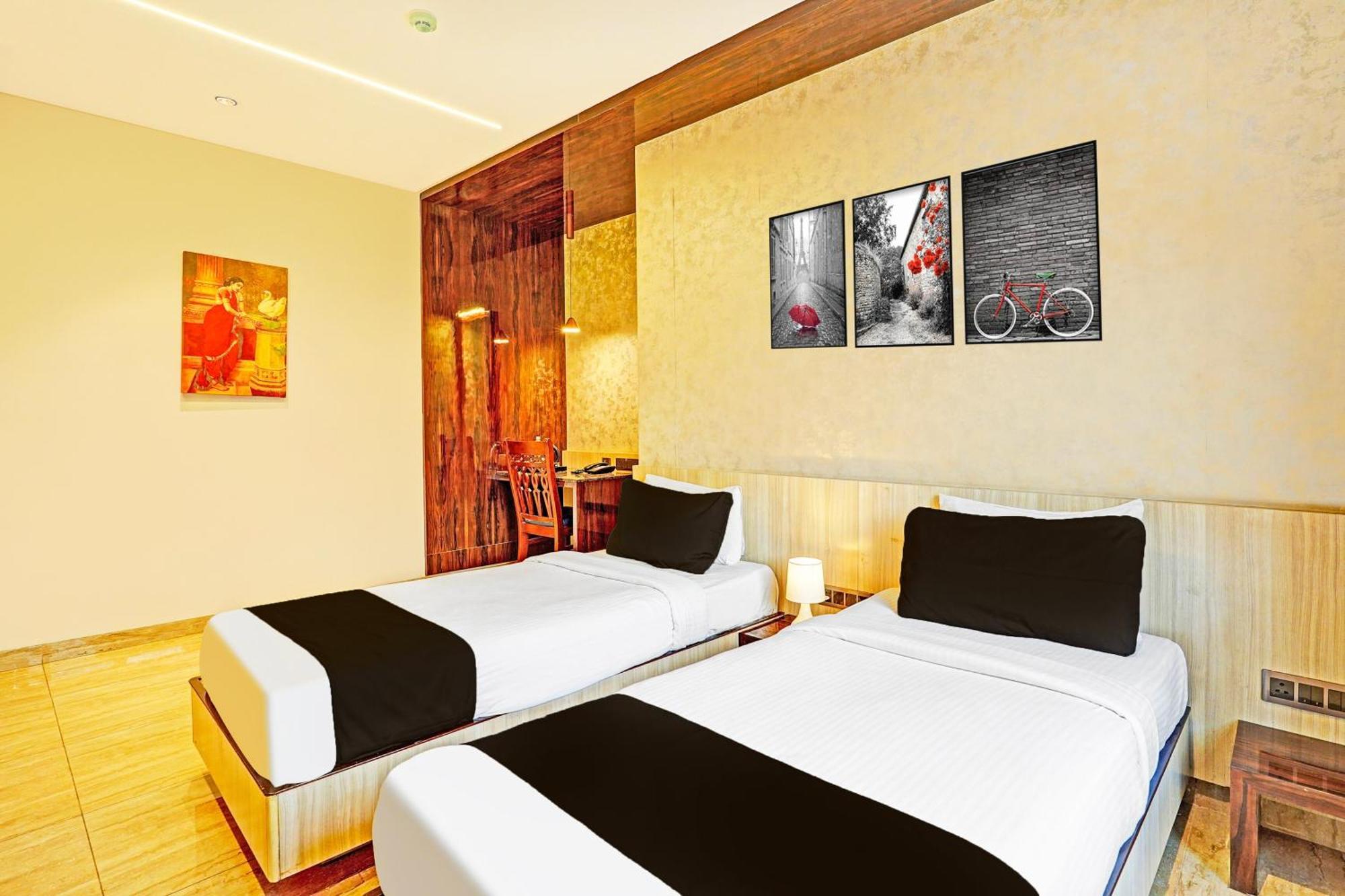 Hotel Super Townhouse Indiranagar Bangalore Exterior foto