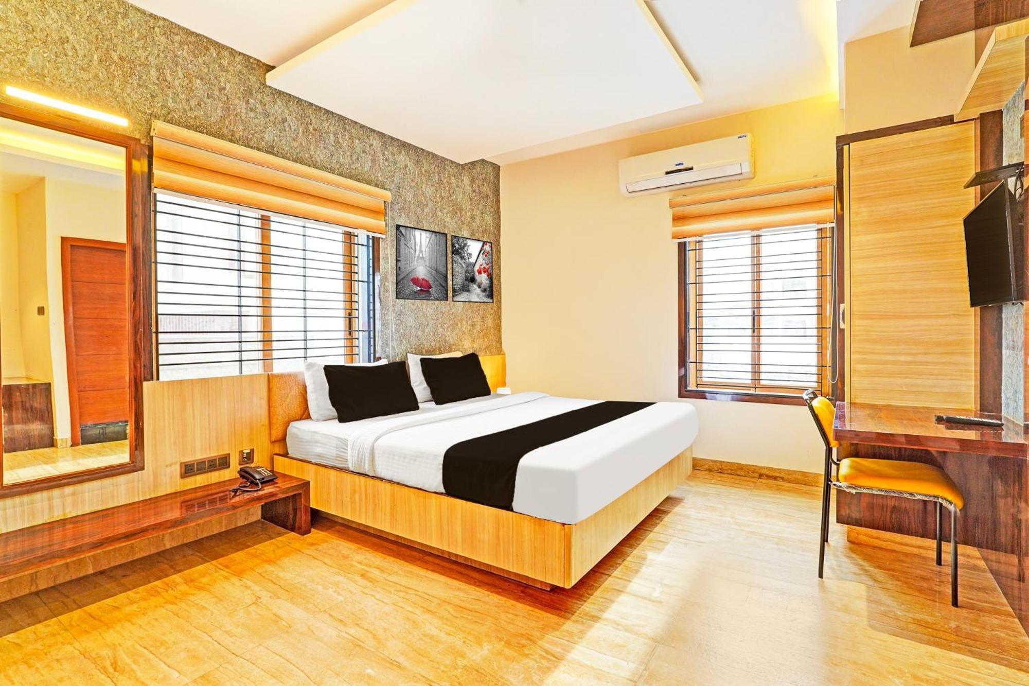 Hotel Super Townhouse Indiranagar Bangalore Exterior foto