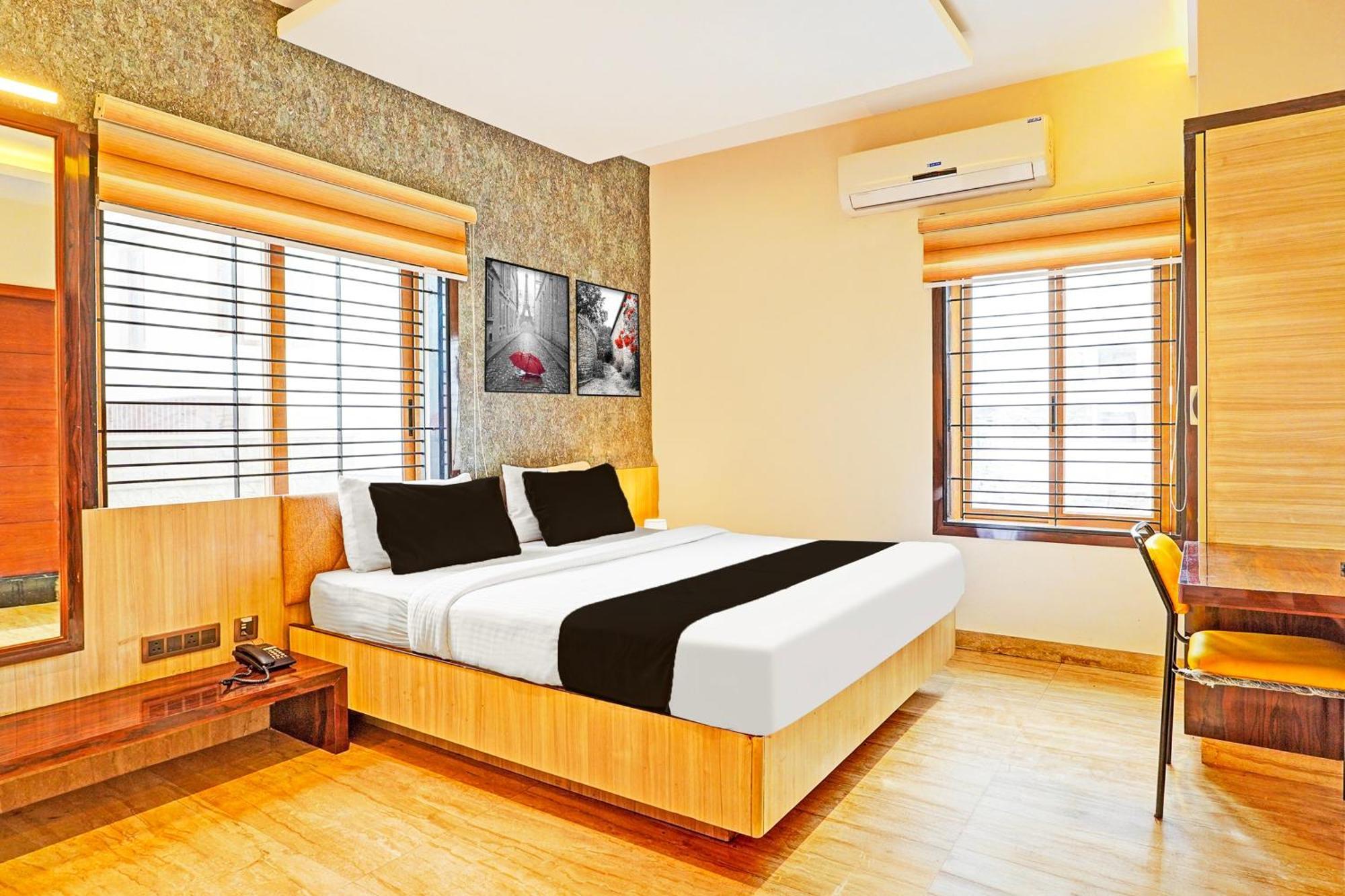 Hotel Super Townhouse Indiranagar Bangalore Exterior foto