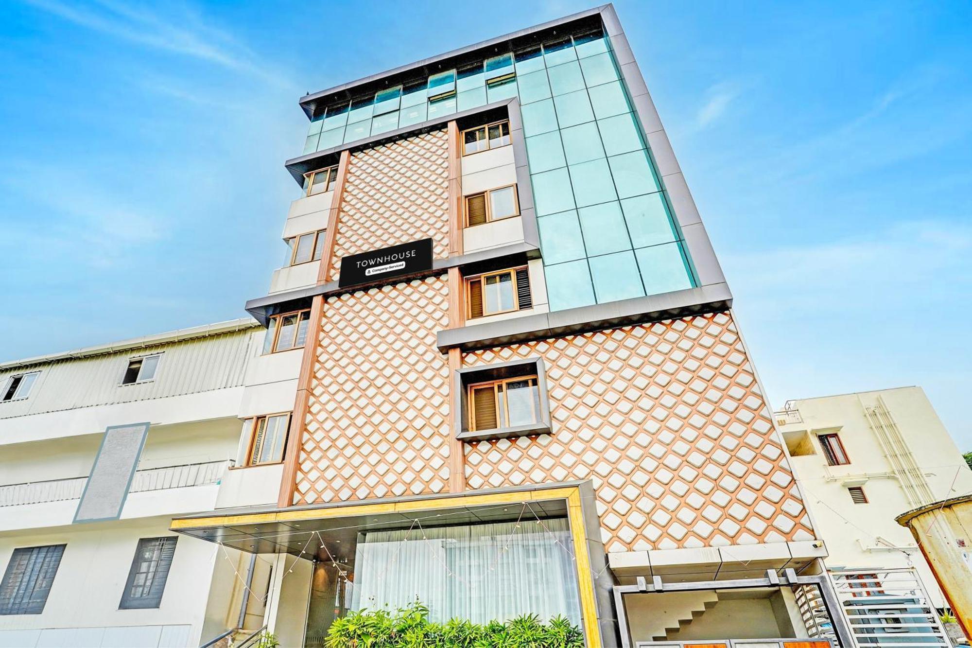Hotel Super Townhouse Indiranagar Bangalore Exterior foto